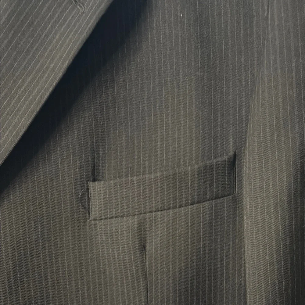 EUC J. Ferrar Men’s Black Classic Suit Set
